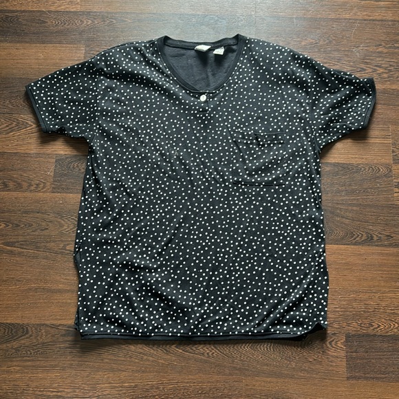 Simple Addition Pajama Set Black and White Polka Dot 20W - Picture 2 of 9